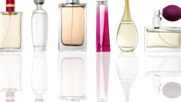 One Perfume, Four Ways to Wear It